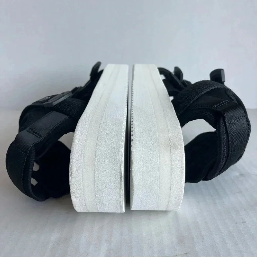 SUICOKE DEPA V2 Unisex Black and Withe Sandals Women size 12 Men size 10